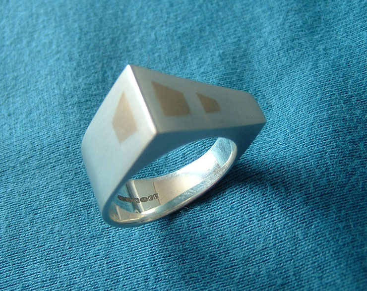 Box Ring with Gold Inlays